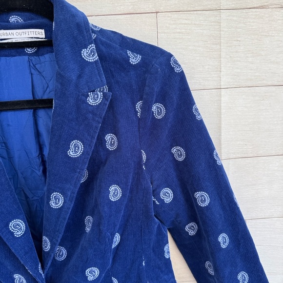 Urban Outfitters Blue Paisley Blazer Size Small - Picture 3 of 5
